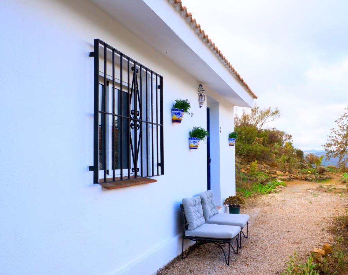 Cortijo Sylvestre Bed & Breakfast Ríogordo Dış mekan fotoğraf